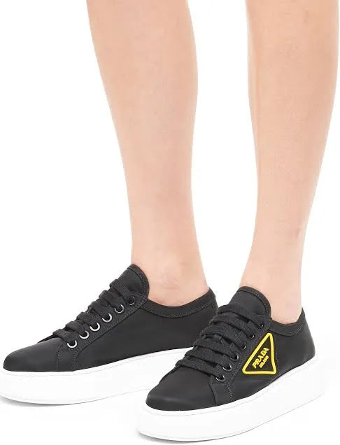 Prada Logo Patch Low-top Sneakers in Black/Yellow