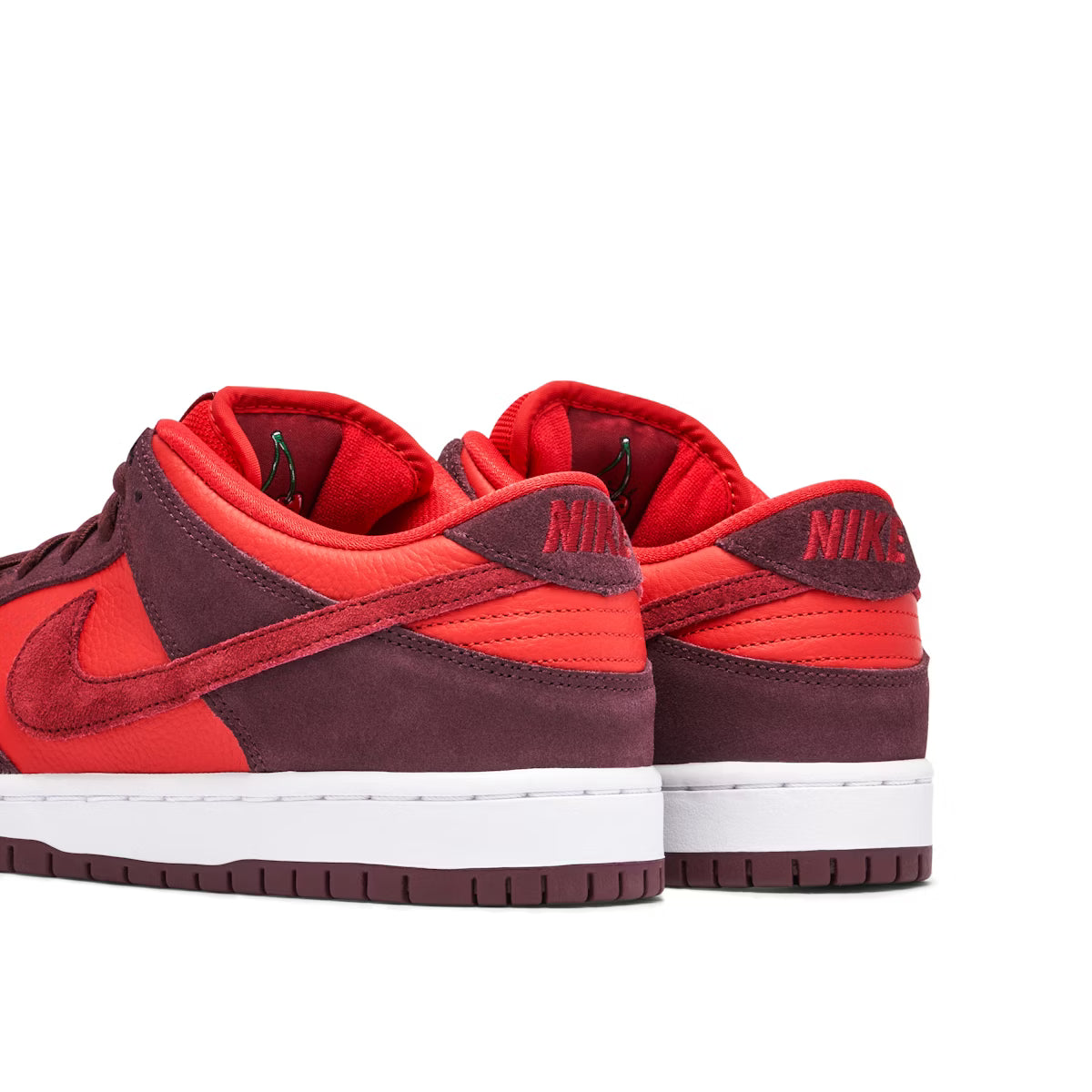 Nike SB Dunk Low Cherry 'Burgundy Crush'