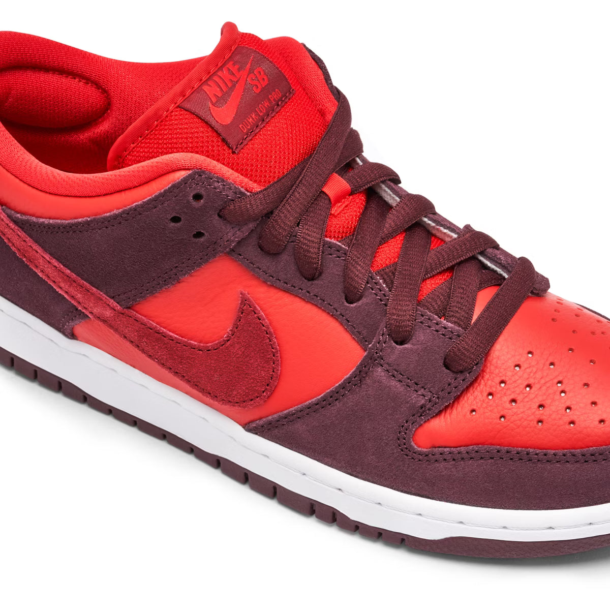 Nike SB Dunk Low Cherry 'Burgundy Crush'