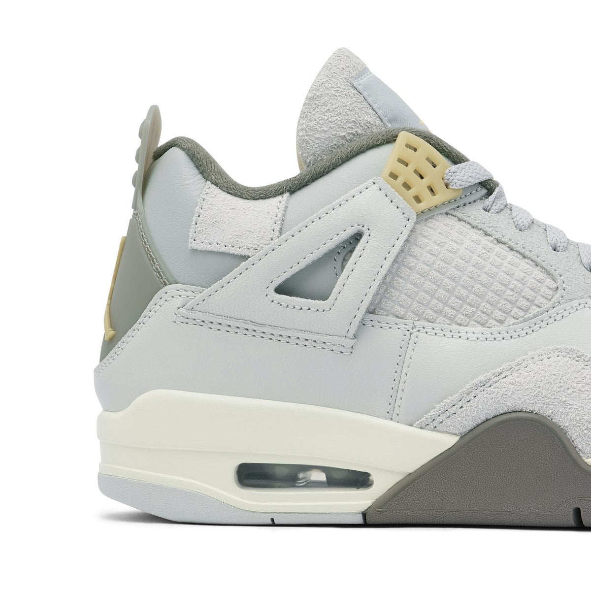Air Jordan 4 Retro SE Craft Photon Dust