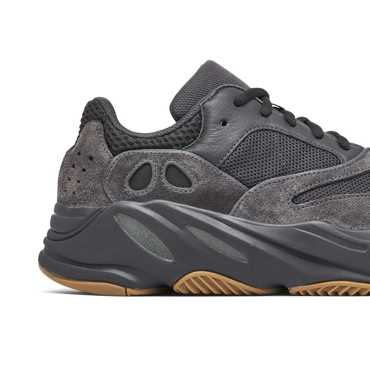 Yeezy 700 Utility Black