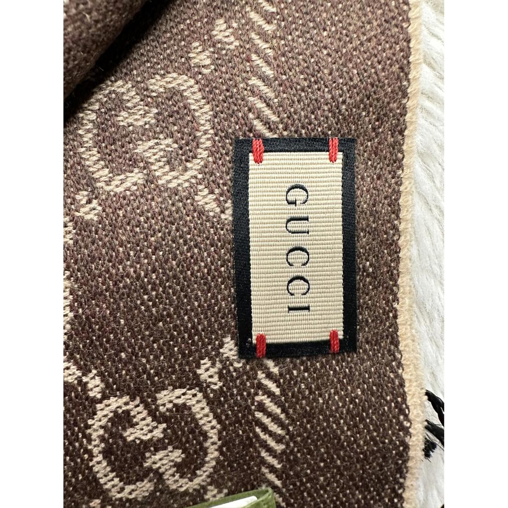 Gucci Being in Wool Scarf