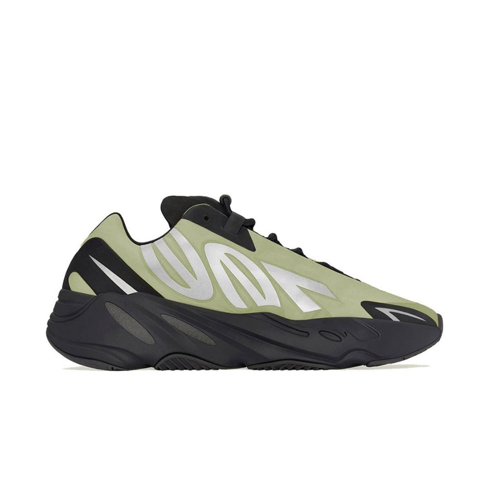Yeezy Boost 700 MNVN 'Resin'