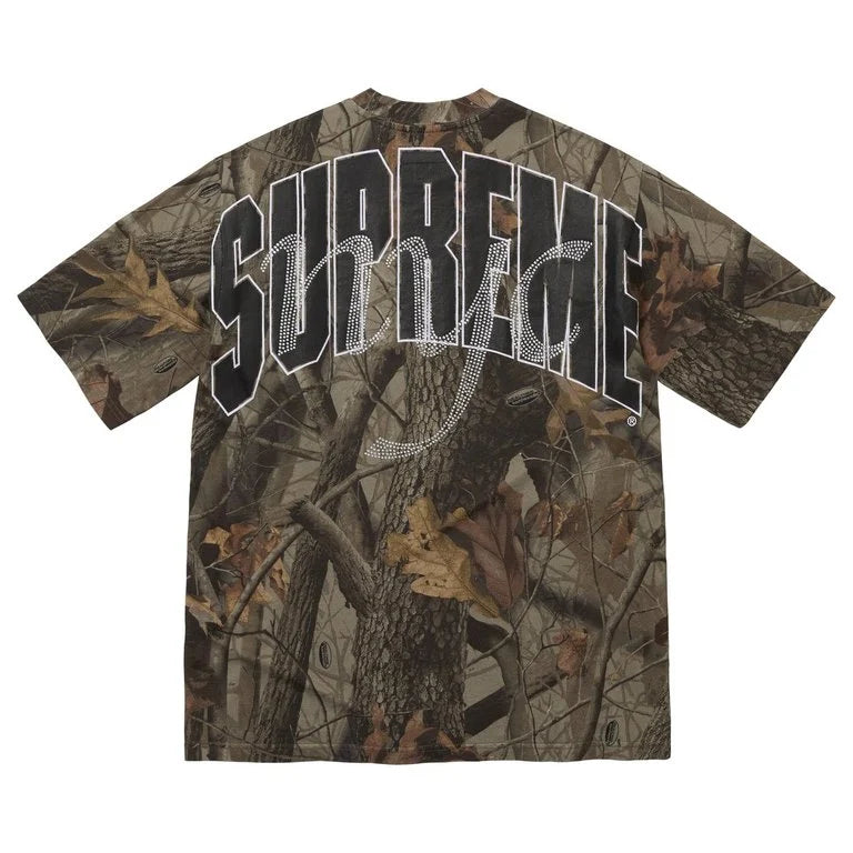 Supreme Rhinestone Script S/S Top ‘Realtree Hardwoods Camo’