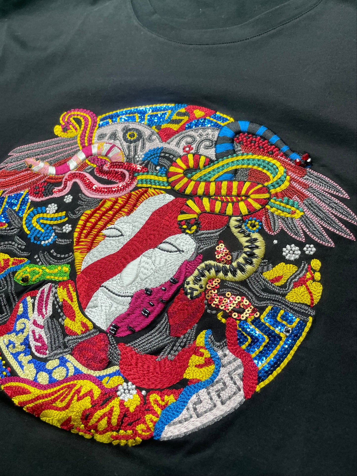Versace colorful round logo t-shirt
