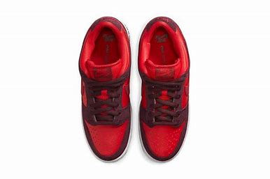 NIKE Dunk SB LOW PRO cherry shoes