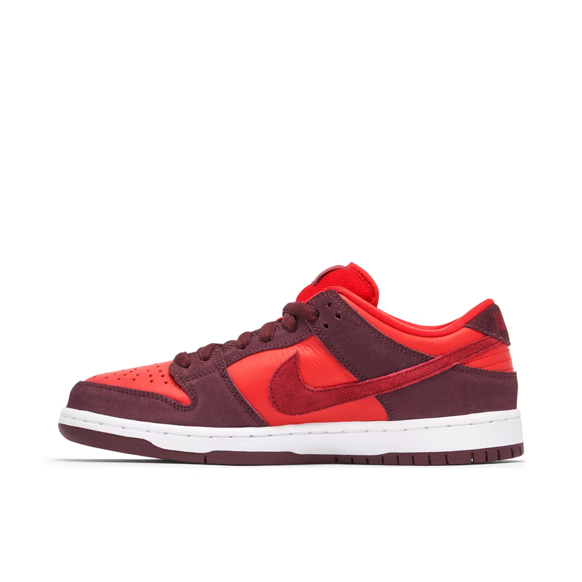 Nike SB Dunk Low Cherry 'Burgundy Crush'