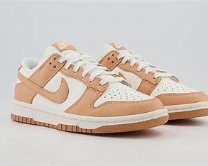 NIKE Dunk Low Harvest Moon