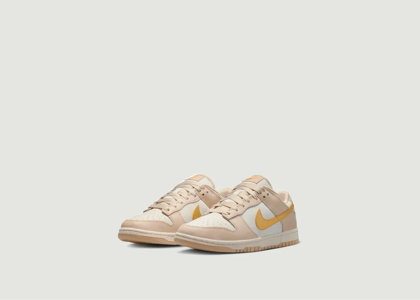 Nike Dunk Low Phantom Metallic Gold