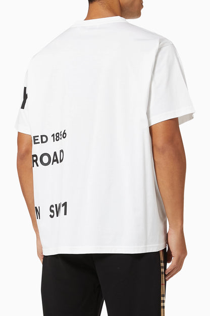 Burberry Horseferry Print Oversized T-shirt in Cotton