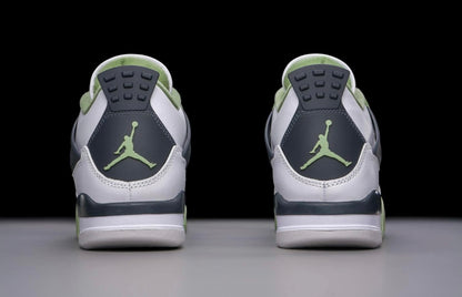 Jordan 4 Seafoam