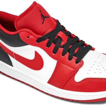 Air Jordan 1 Low Bulls