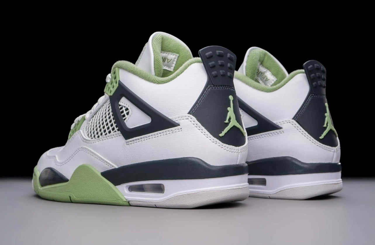 Jordan 4 Seafoam