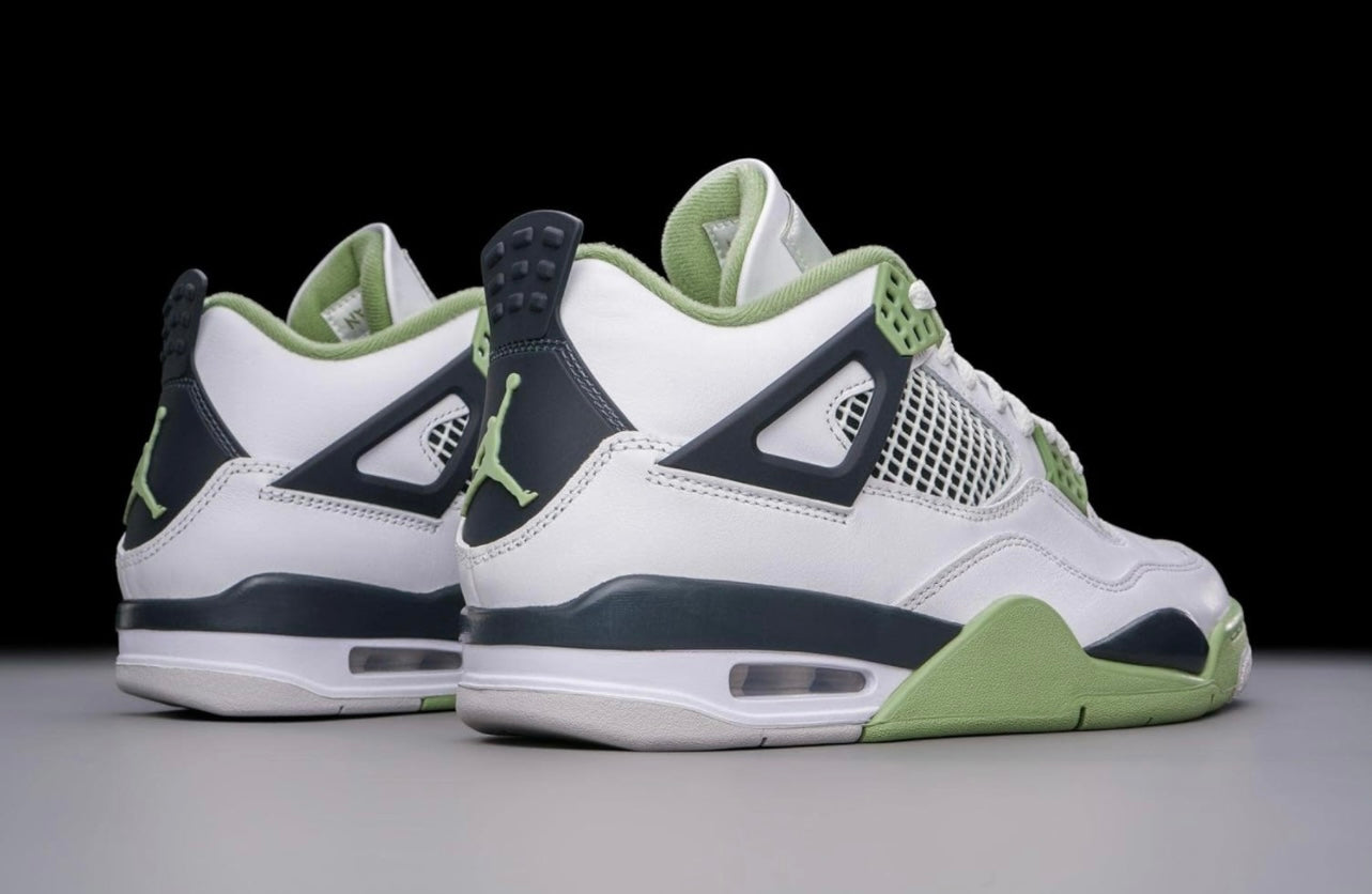 Jordan 4 Seafoam