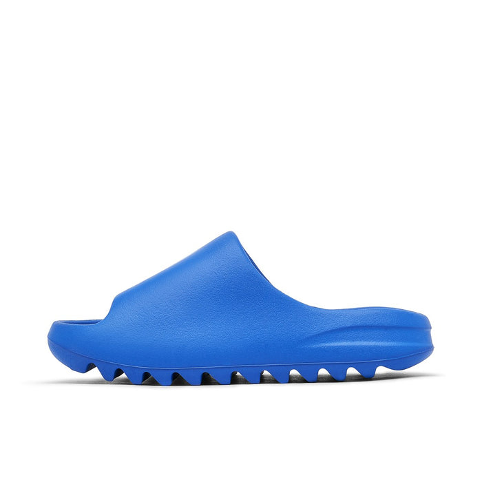 Yeezy Slides 'Azure'