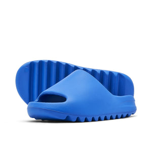 Yeezy Slides 'Azure'