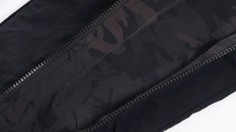 Uknknow London UNKNOWN BLACK OUT TRACK PANTS