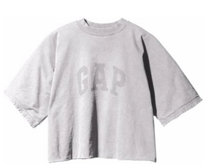 Yeezy x GAP	Oversized T shirt