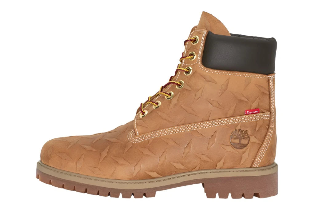 SUPREME x Timberland Boots Brown