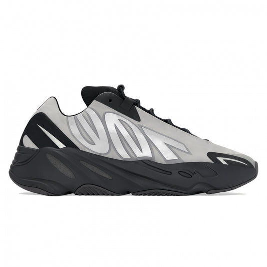 Yeezy Boost 700 MNVN Metalic Sneakers