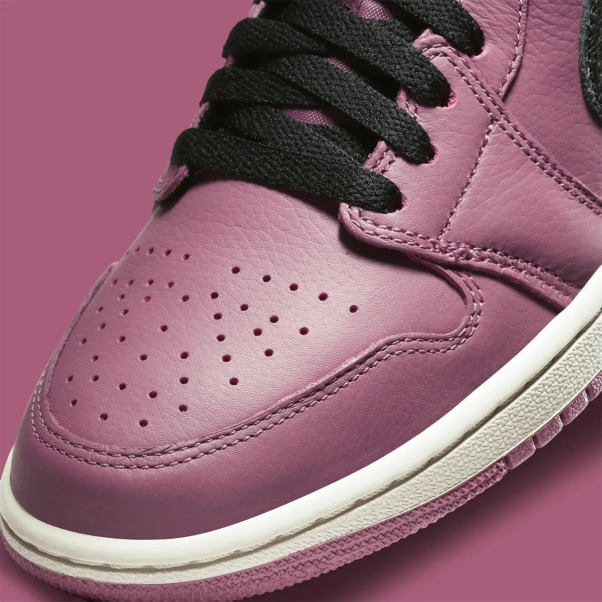 Jordan 1 Low Mulberry