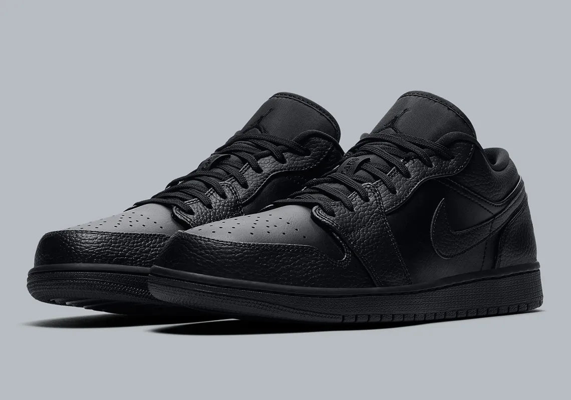 Jordan 1 Low Triple Black