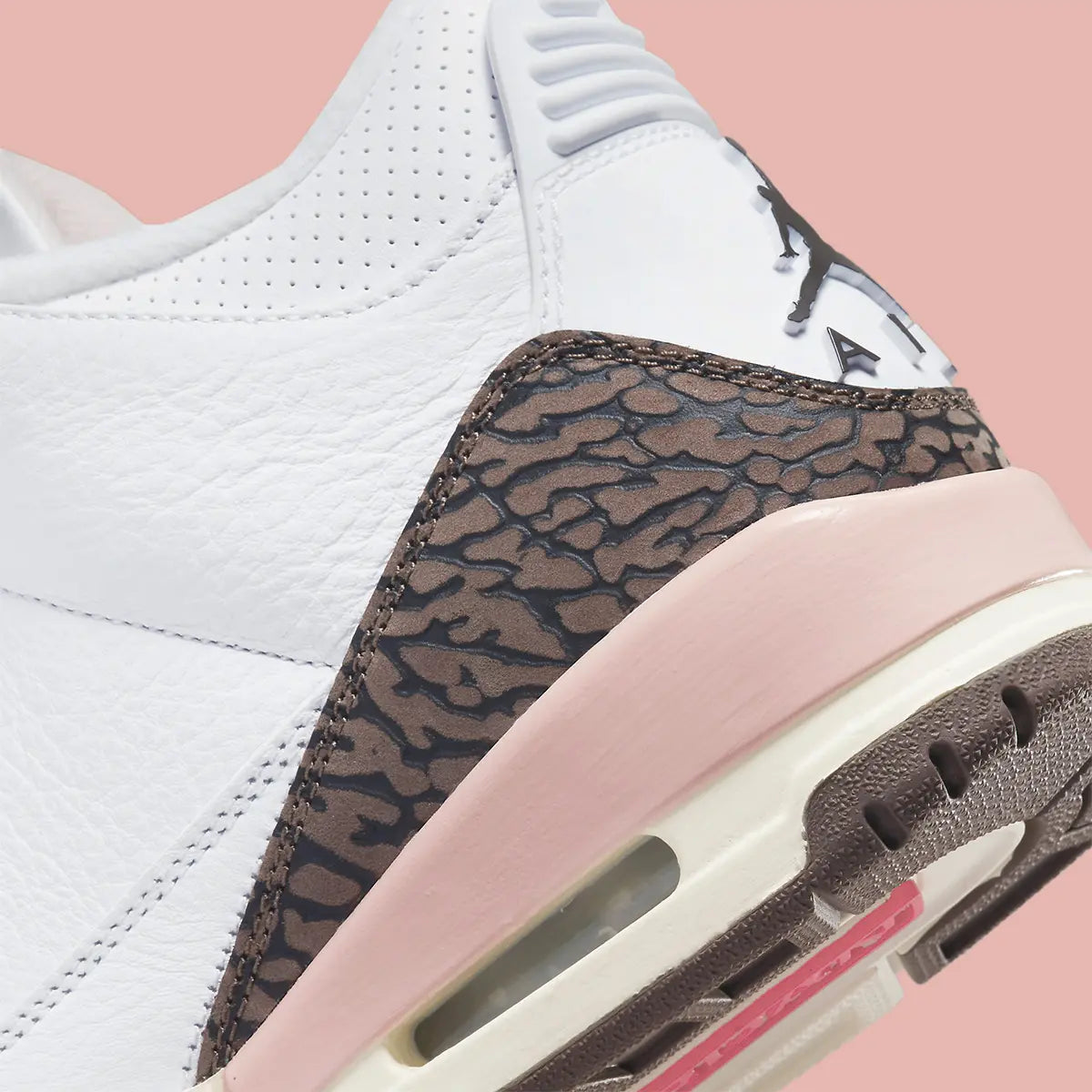 Jordan 3 Women Retro Neopolitan Dark Mocha