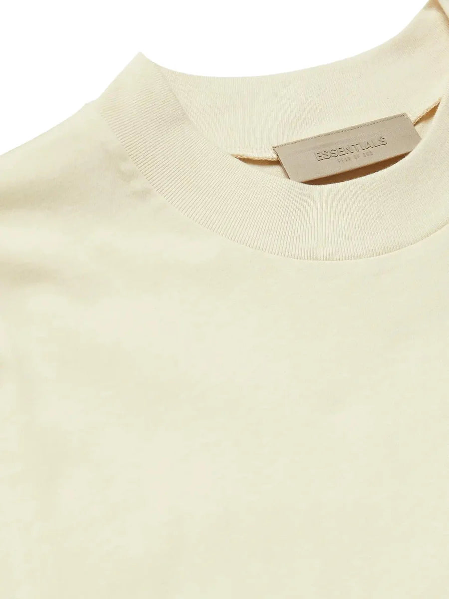 Essentials FW22 T-shirt