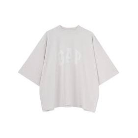 Yeezy x GAP	Oversized T shirt