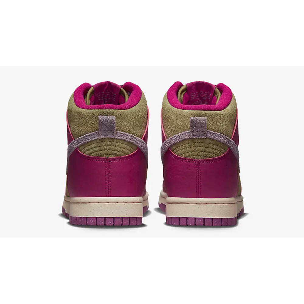 nike dunk high WMNS dynamic berry
