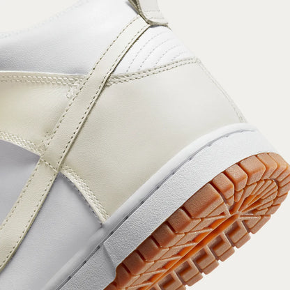 Nike Dunk High WMNS High Sail Gum